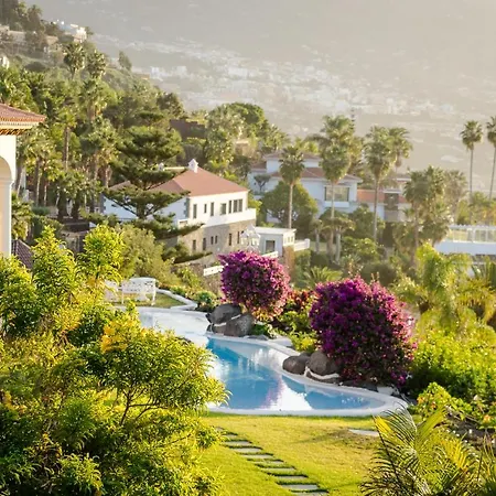 Relaxing Heated Pool Luxurious Views Massage 빌라