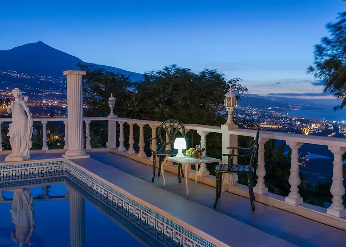 Relaxing Heated Pool Luxurious Views Massage Santa Úrsula