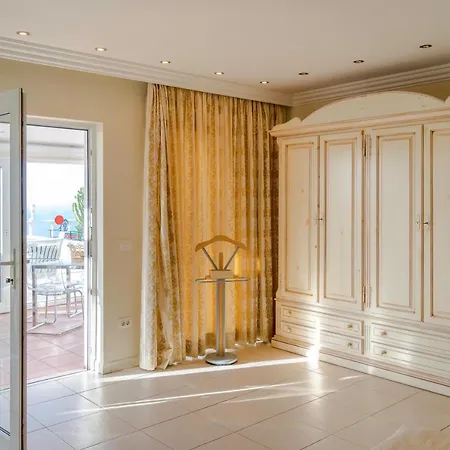 Villa Relaxing Heated Pool Luxurious Views Massage *