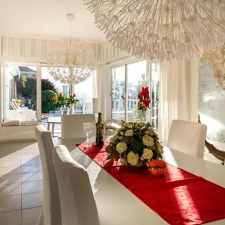 Relaxing Heated Pool Luxurious Views Massage סנטה אורסולה